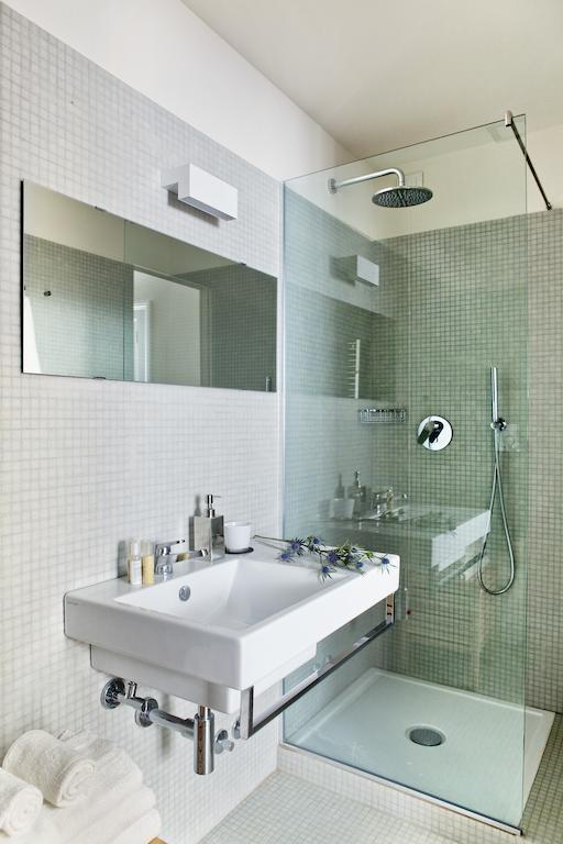 ローマ マイナヴォーナ Bed & Breakfast 部屋 写真